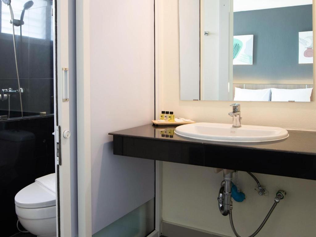 B2 Mae Sot Boutique & Budget Hotel Tak Buitenkant foto