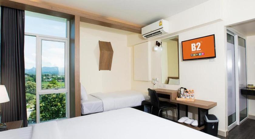 B2 Mae Sot Boutique & Budget Hotel Tak Buitenkant foto
